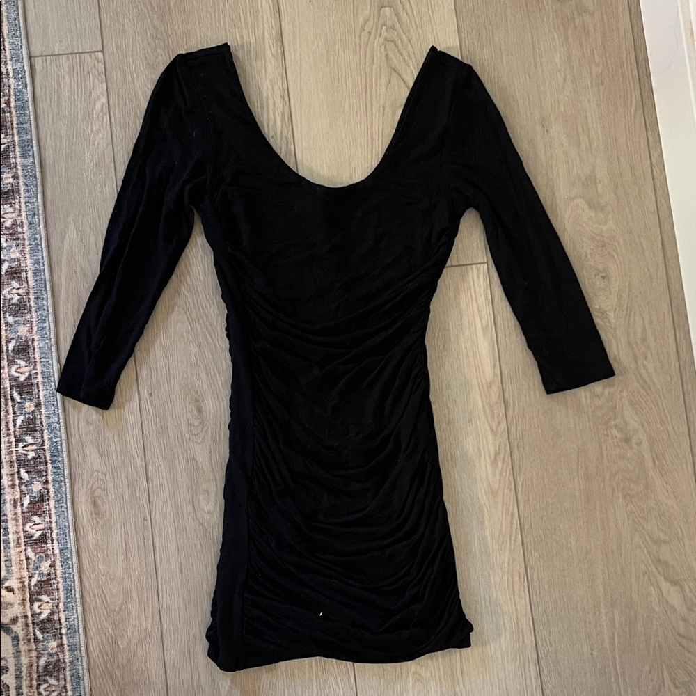 Forever 21 Black Ruched Quarter Sleeve Bodycon Dress Size M